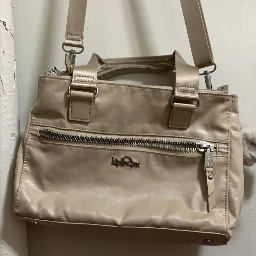 Kipling crossbody